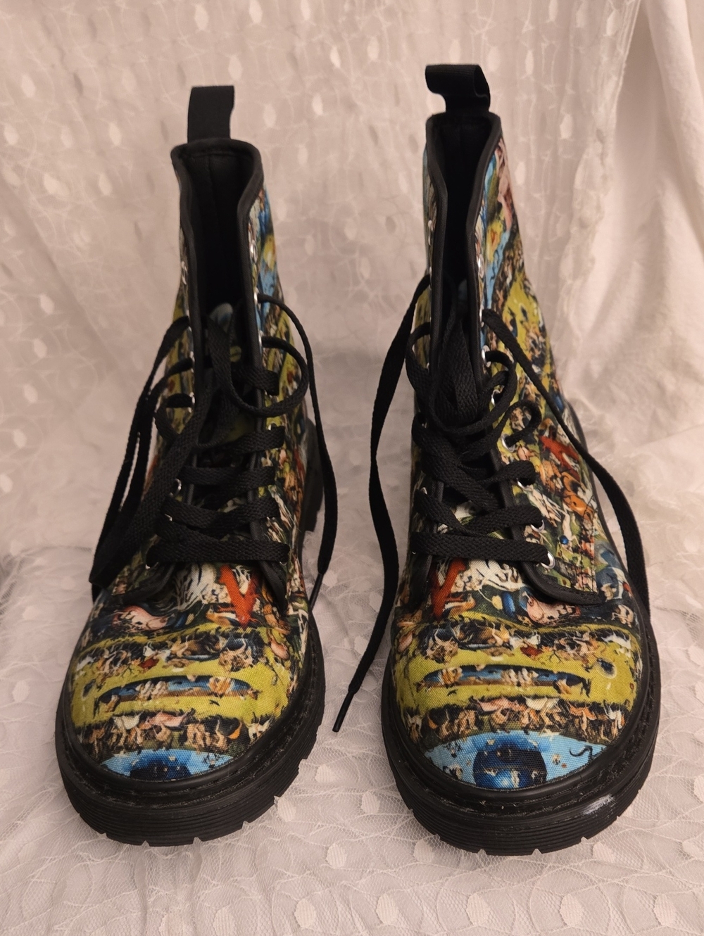 NWOT Multicolor Graphic Canvas Combat Lace-Up Boots Size 8.5M / 9.5W